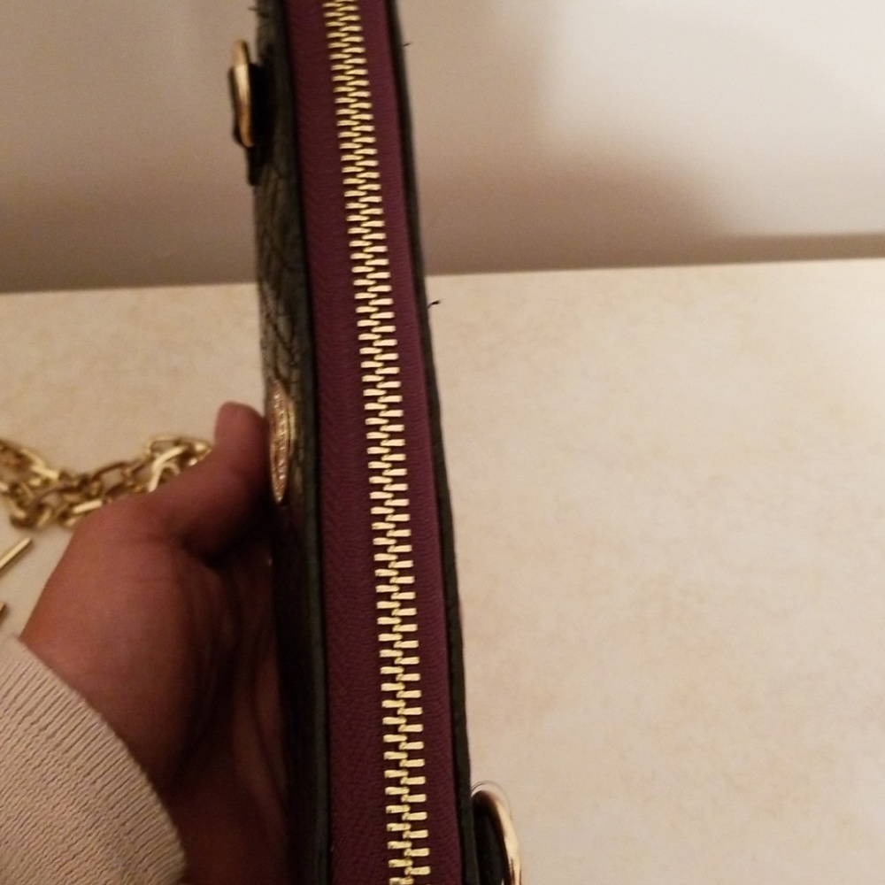Bag - Picture 3 of 8